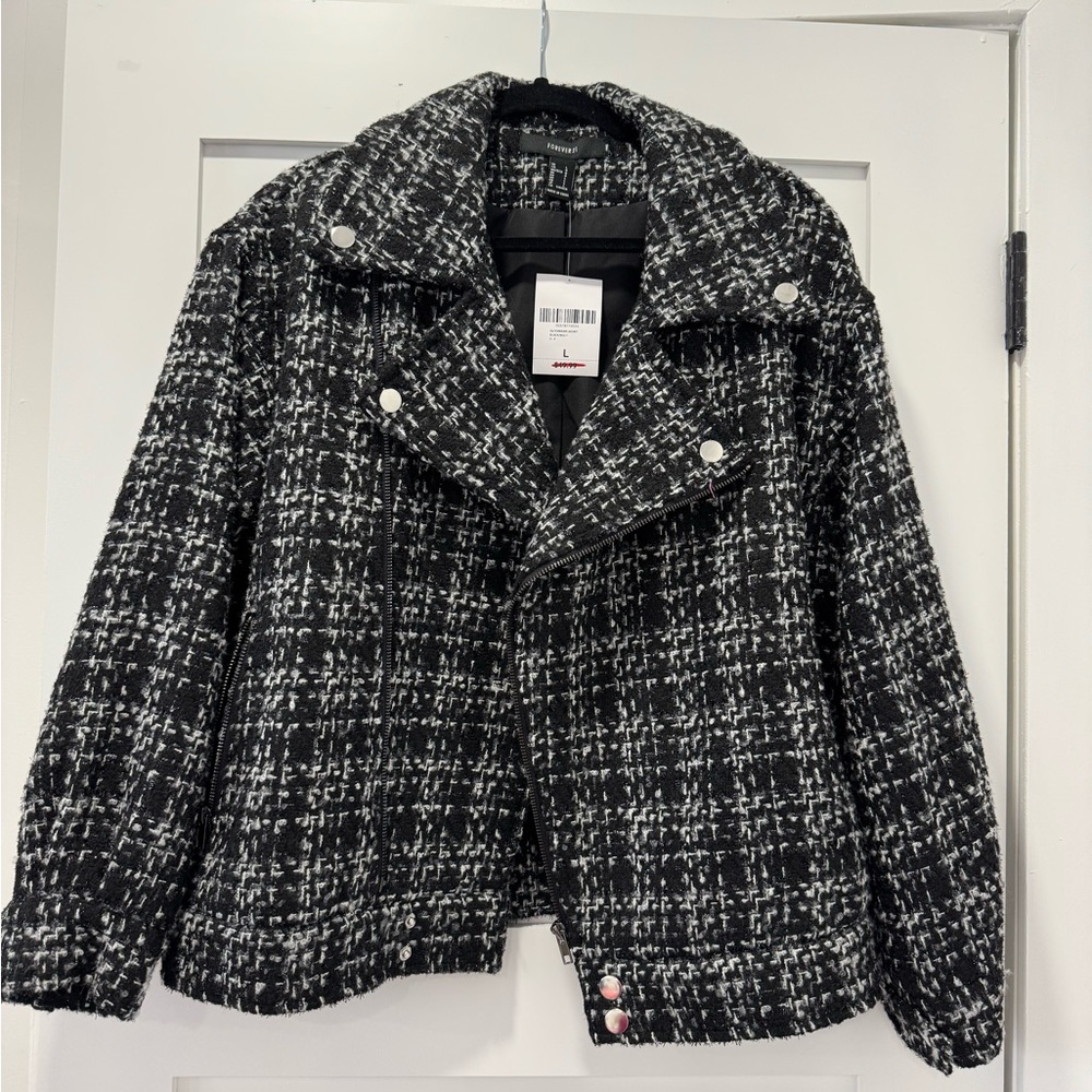 Chic Black & White Tweed Style Women’s Jacket